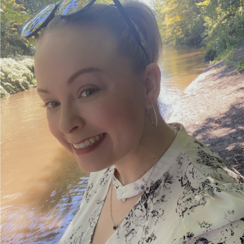 Meet your Posher, Ashley